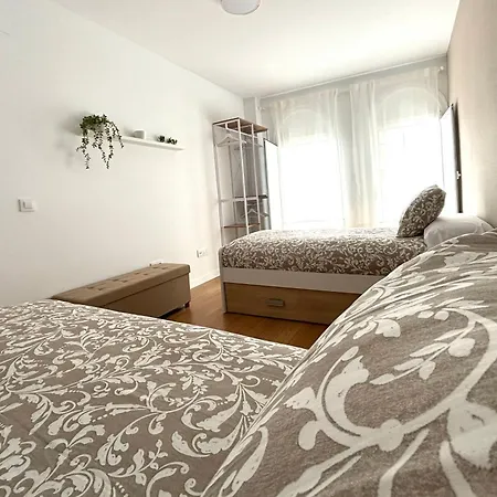 Turístico Clavero 3 Plasencia