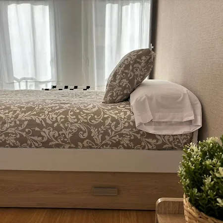 Turistico Clavero 3 아파트 플라센시아