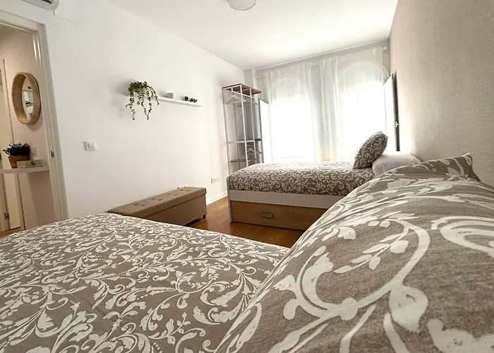 Turistico Clavero 3 Plasencia